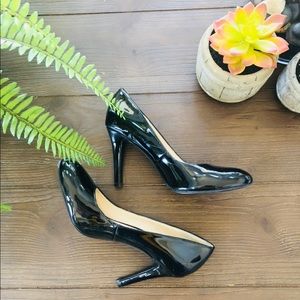 🎈sale🎈Nine West Black Patent Heels
